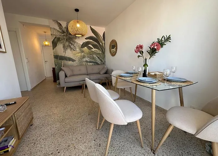 Appartamento 2 Bed Centre Next To The Beach!