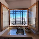2 Bed Centre Next To The Beach! Apartmán Estepona